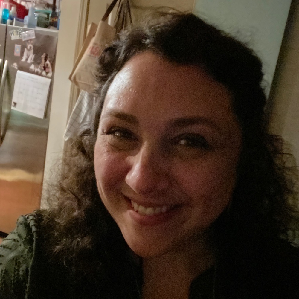 Meet your Posher, Monique